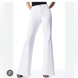 Alice + Olivia White Bootcut Jeans (25)